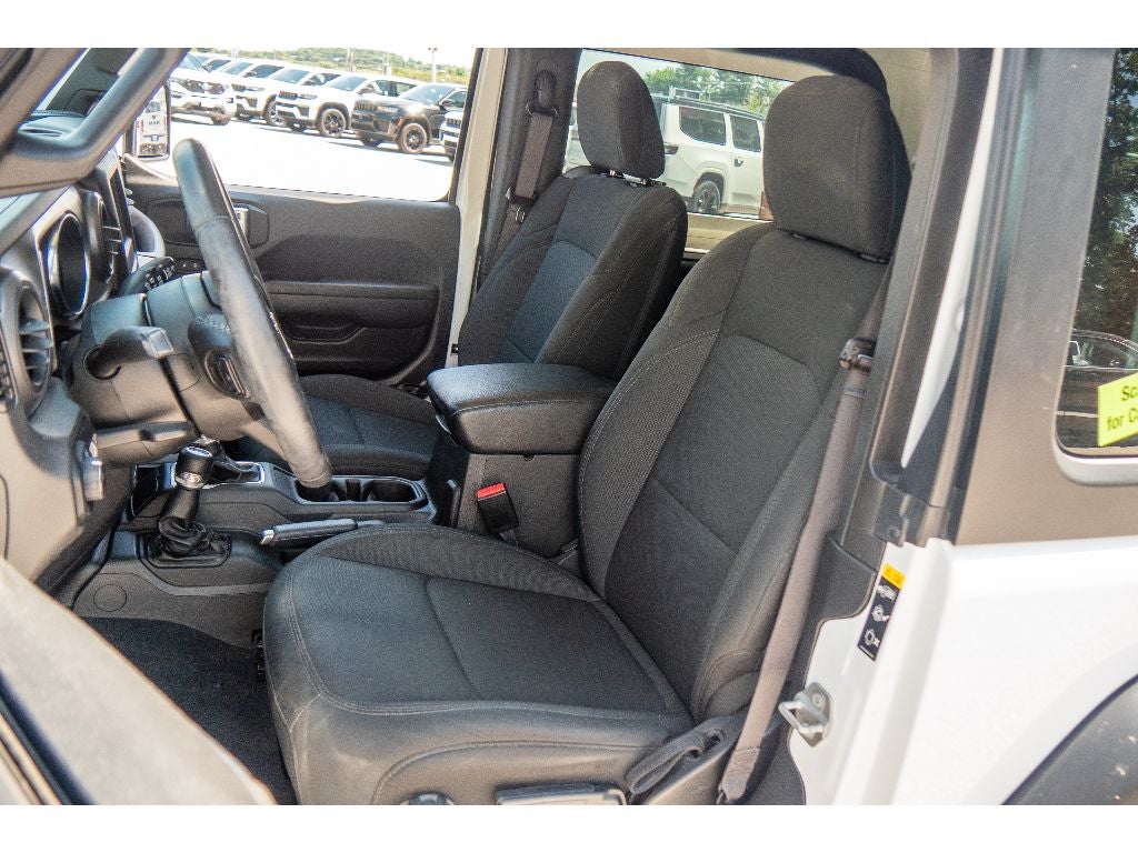 2022 Jeep Wrangler Sport S
