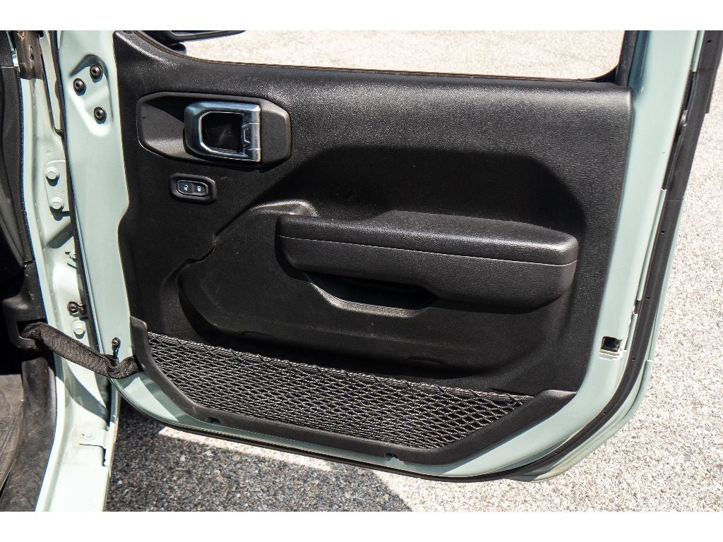 2023 Jeep Wrangler Sport Altitude W/ Sky 1 Touch