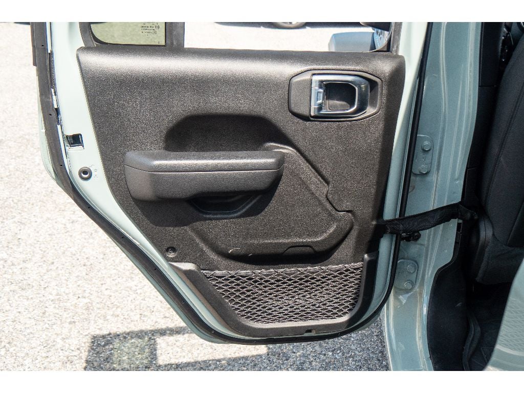 2023 Jeep Wrangler Sport Altitude W/ Sky 1 Touch