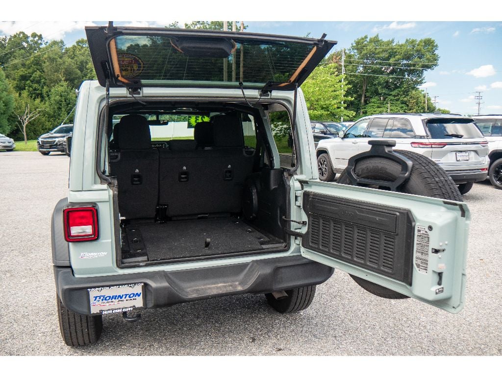 2023 Jeep Wrangler Sport Altitude W/ Sky 1 Touch