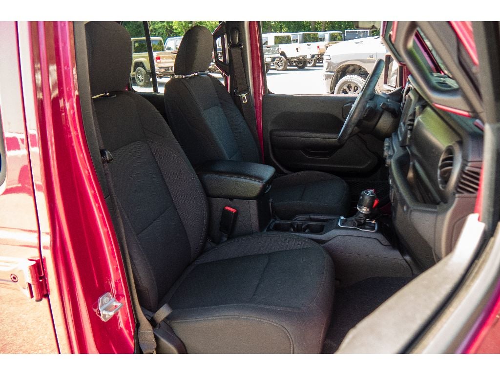 2022 Jeep Wrangler Unlimited Willys