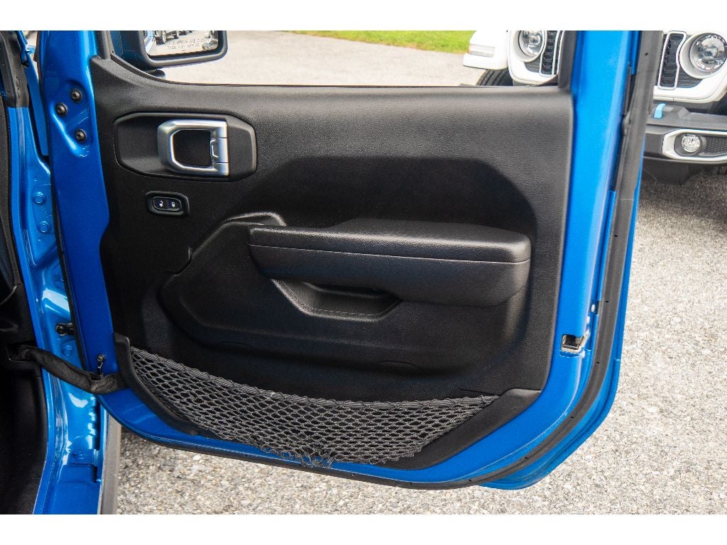 2022 Jeep Wrangler Unlimited Willys