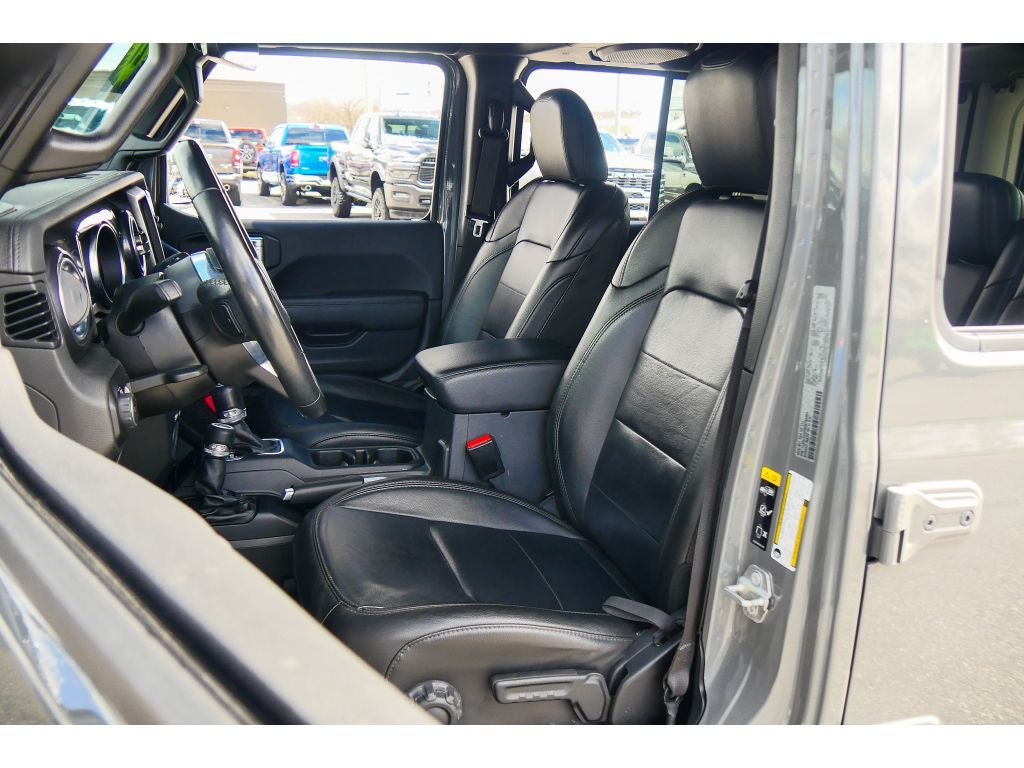 2021 Jeep Wrangler Unlimited Sahara Altitude