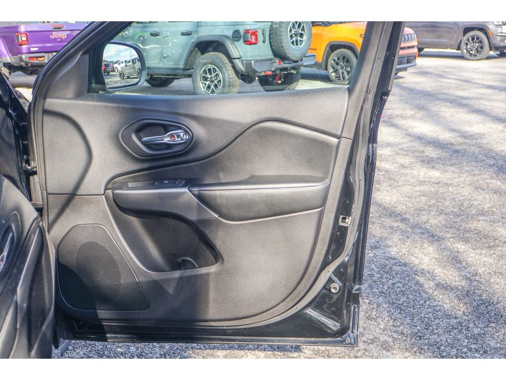 2020 Jeep Cherokee High Altitude