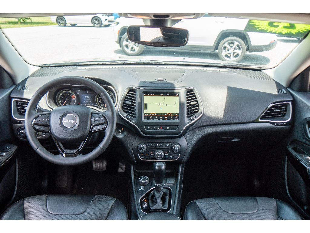 2023 Jeep Cherokee Altitude Lux