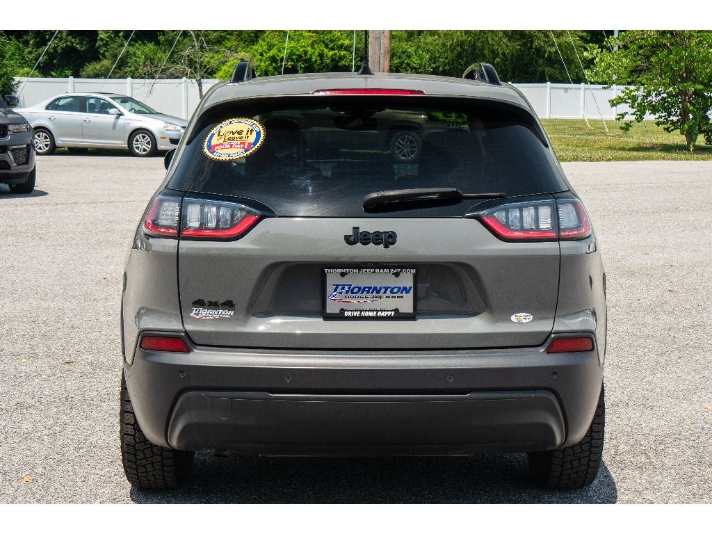 2023 Jeep Cherokee Altitude Lux