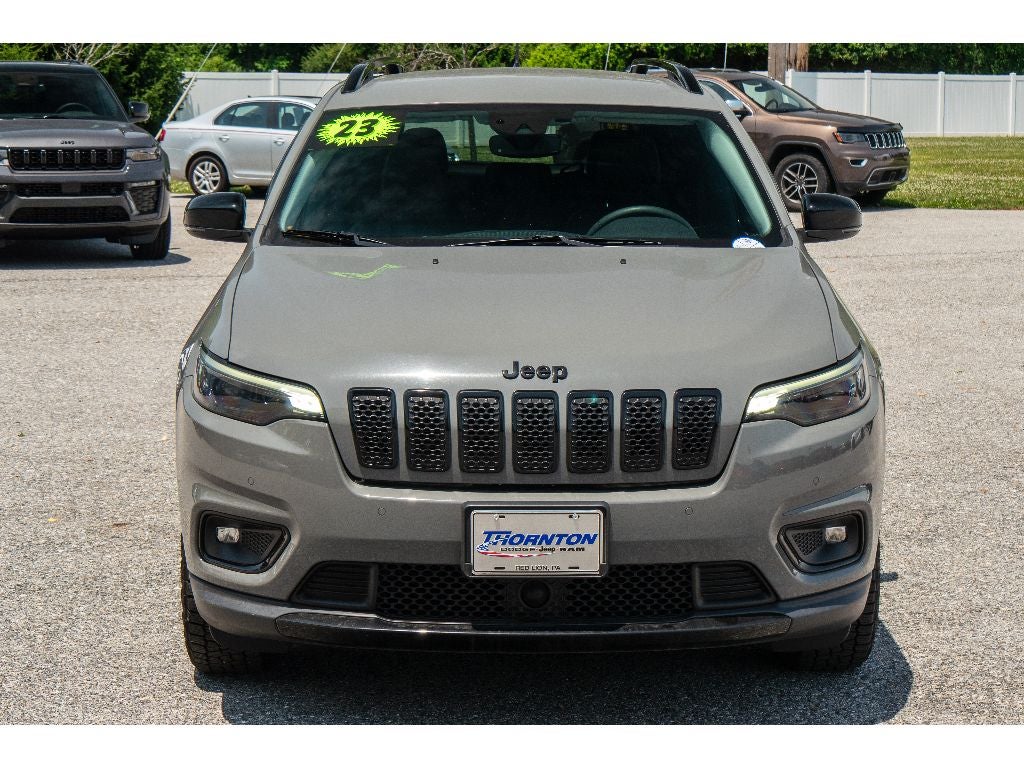 2023 Jeep Cherokee Altitude Lux