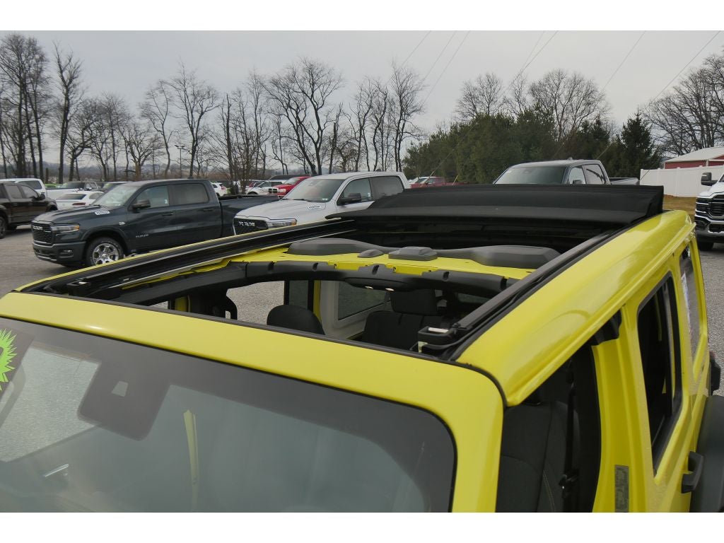 2024 Jeep Wrangler Willys