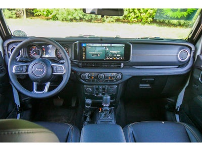 2025 Jeep Wrangler Unlimited Sahara W/ Sky1Touch