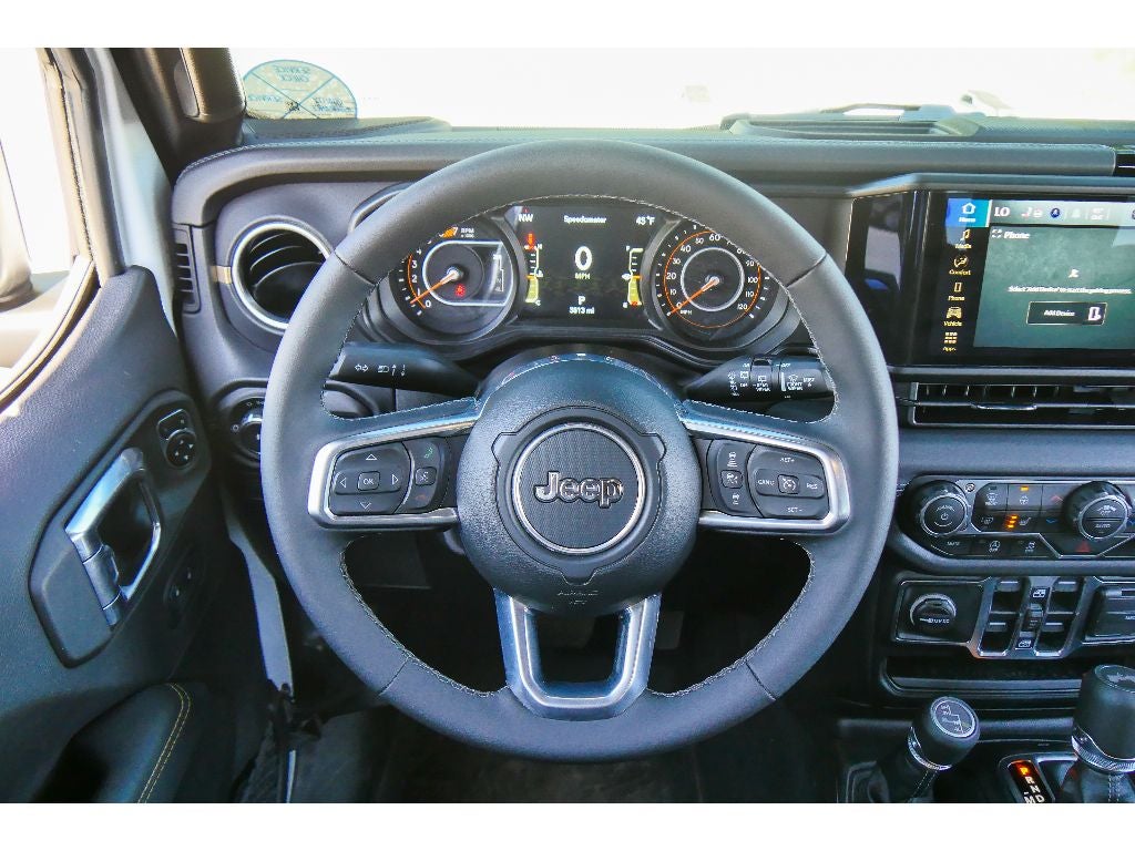 2025 Jeep Wrangler Unlimited Sahara W/ Sky1Touch