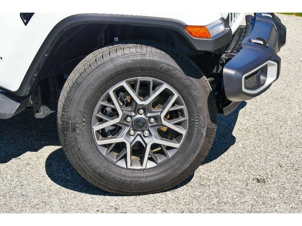 2025 Jeep Wrangler Unlimited Sahara W/ Sky1Touch