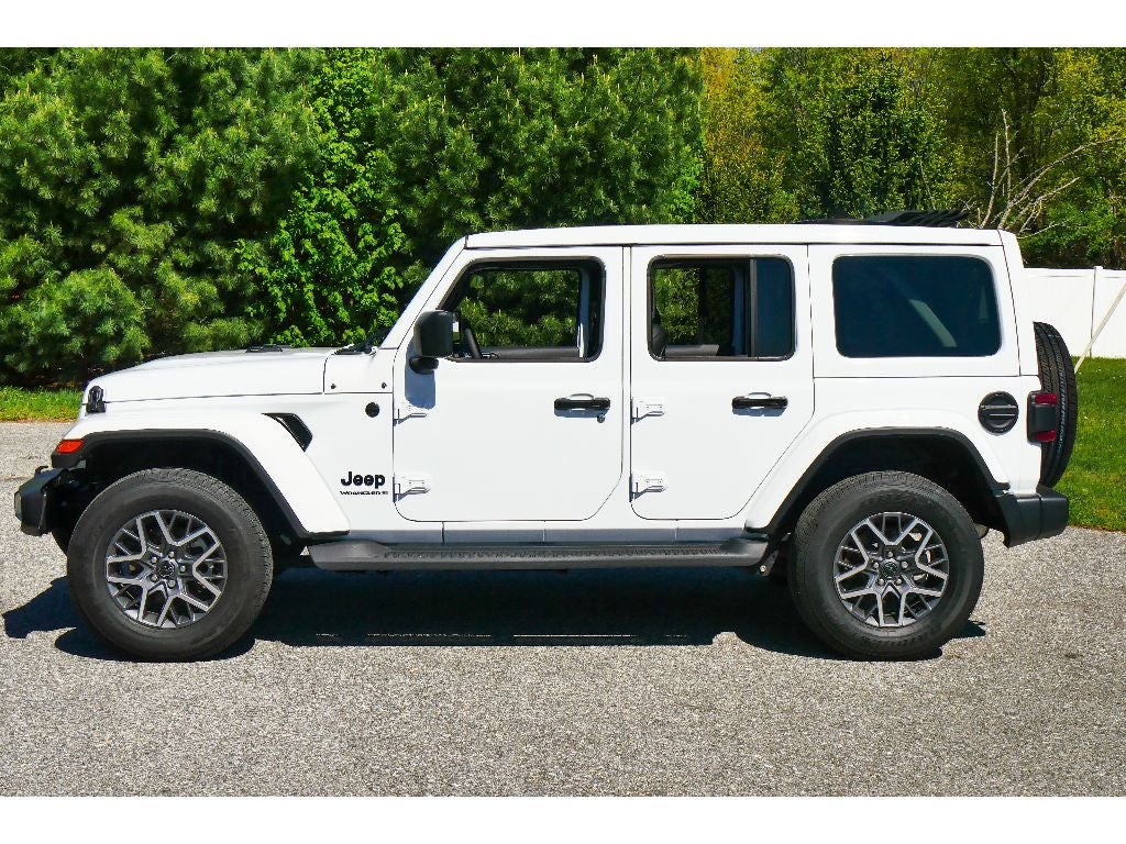 2025 Jeep Wrangler Unlimited Sahara W/ Sky1Touch