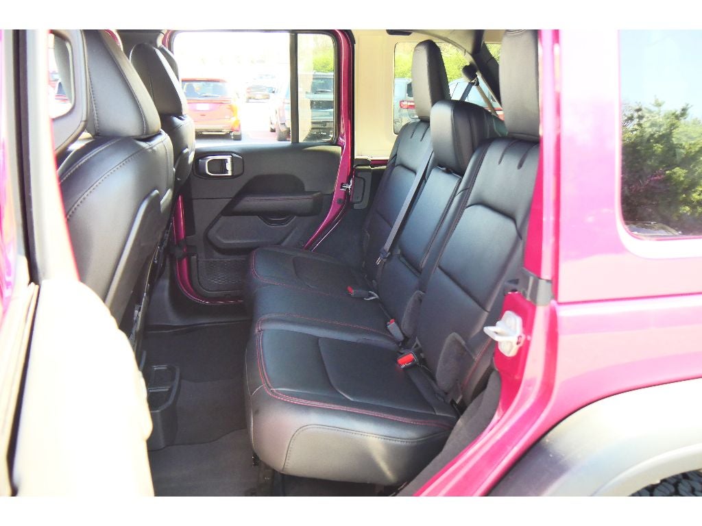 2024 Jeep Wrangler Rubicon W/ Sky 1 Touch Top