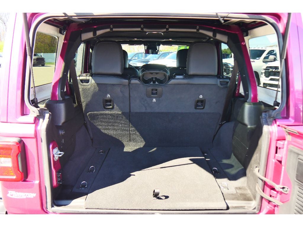 2024 Jeep Wrangler Rubicon W/ Sky 1 Touch Top