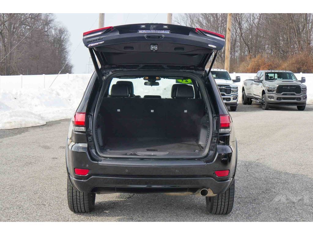 2021 Jeep Grand Cherokee Laredo X