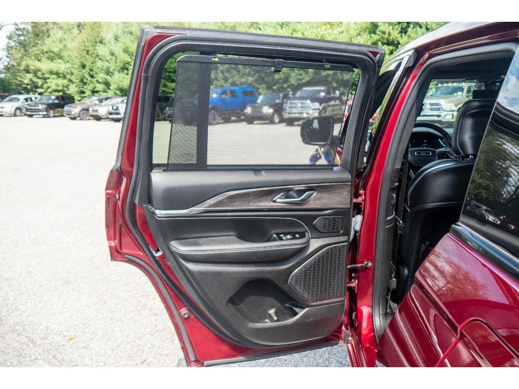 2023 Jeep Grand Cherokee Overland