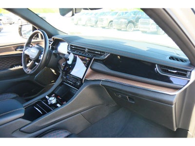 2023 Jeep Grand Cherokee Summit