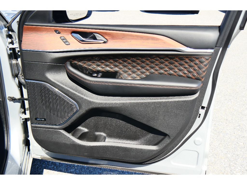 2023 Jeep Grand Cherokee Summit