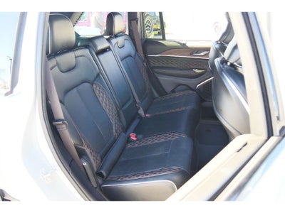 2023 Jeep Grand Cherokee Summit