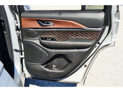 2023 Jeep Grand Cherokee Summit