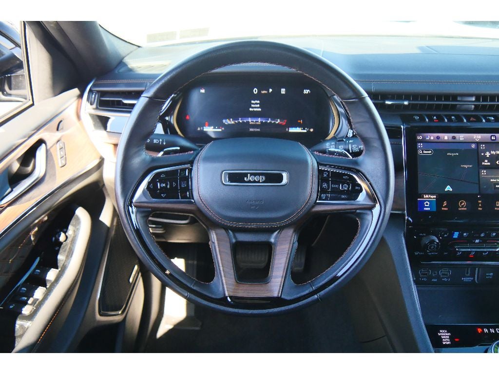 2023 Jeep Grand Cherokee Summit