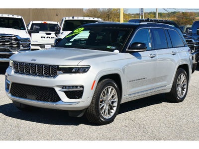 2023 Jeep Grand Cherokee Summit