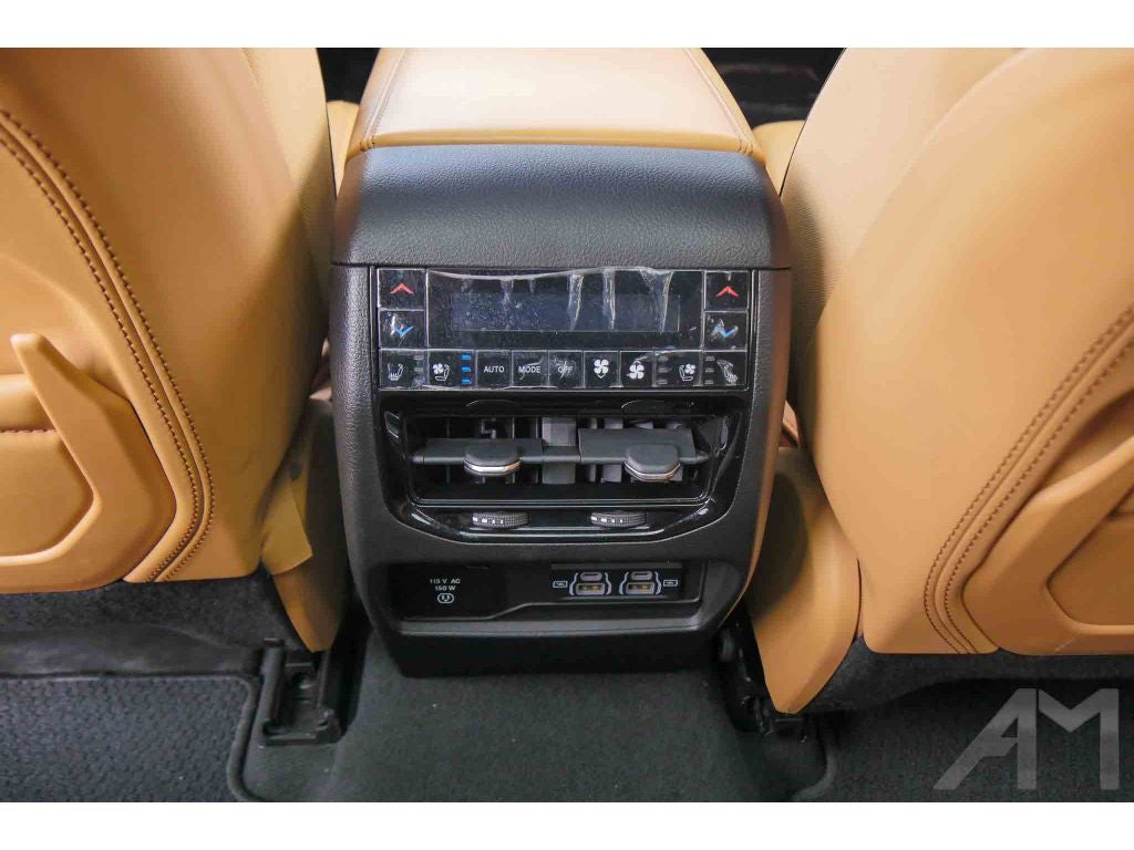 2023 Jeep Grand Cherokee Summit Reserve