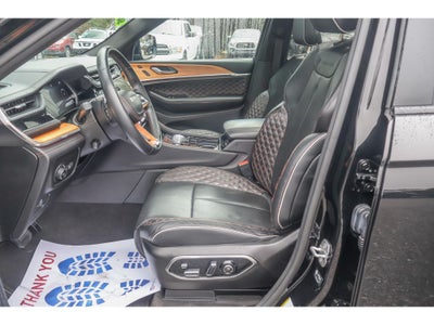2022 Jeep Grand Cherokee Summit Reserve