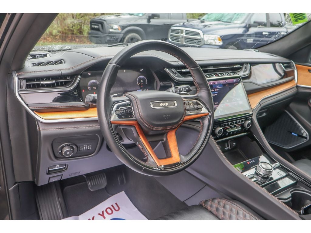 2022 Jeep Grand Cherokee Summit Reserve