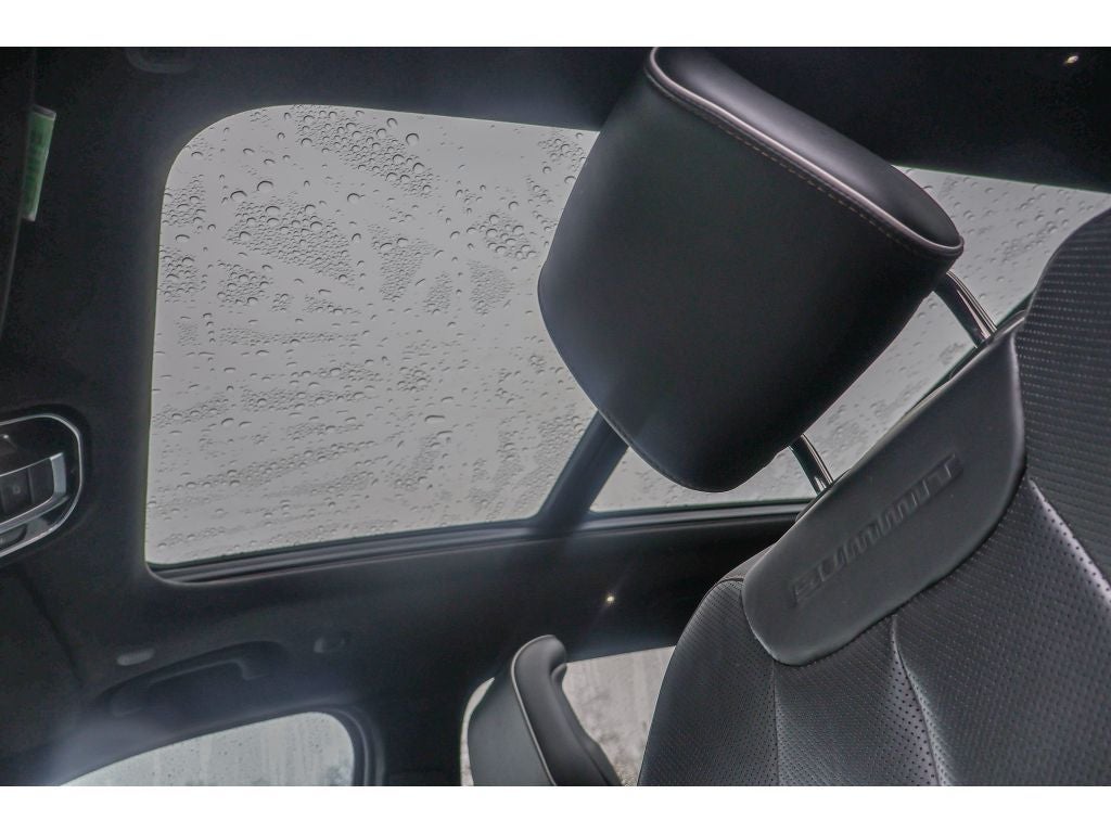 2022 Jeep Grand Cherokee Summit Reserve