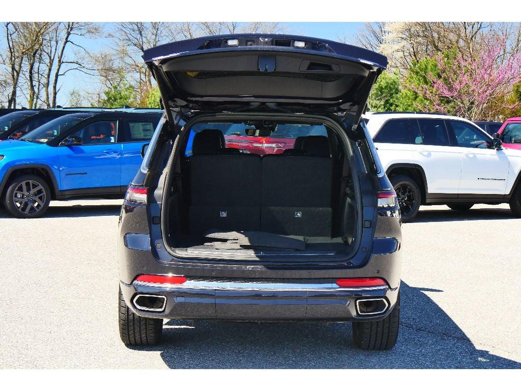 2023 Jeep Grand Cherokee L Overland