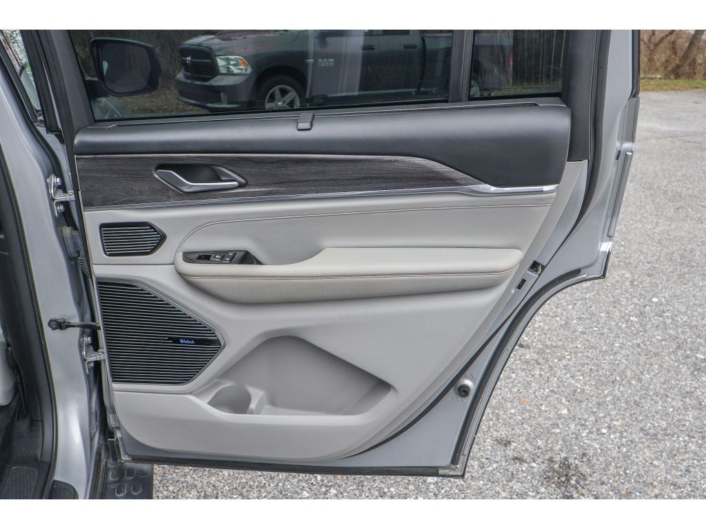 2021 Jeep Grand Cherokee L Overland