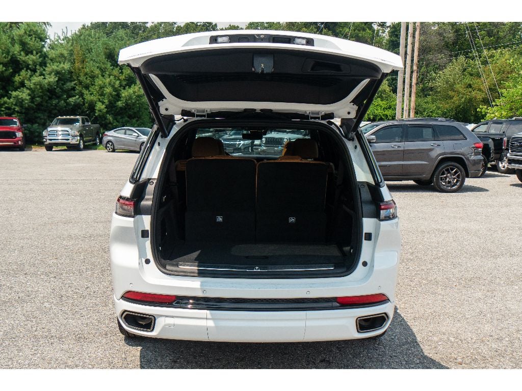 2025 Jeep Grand Cherokee L Summit Reserve