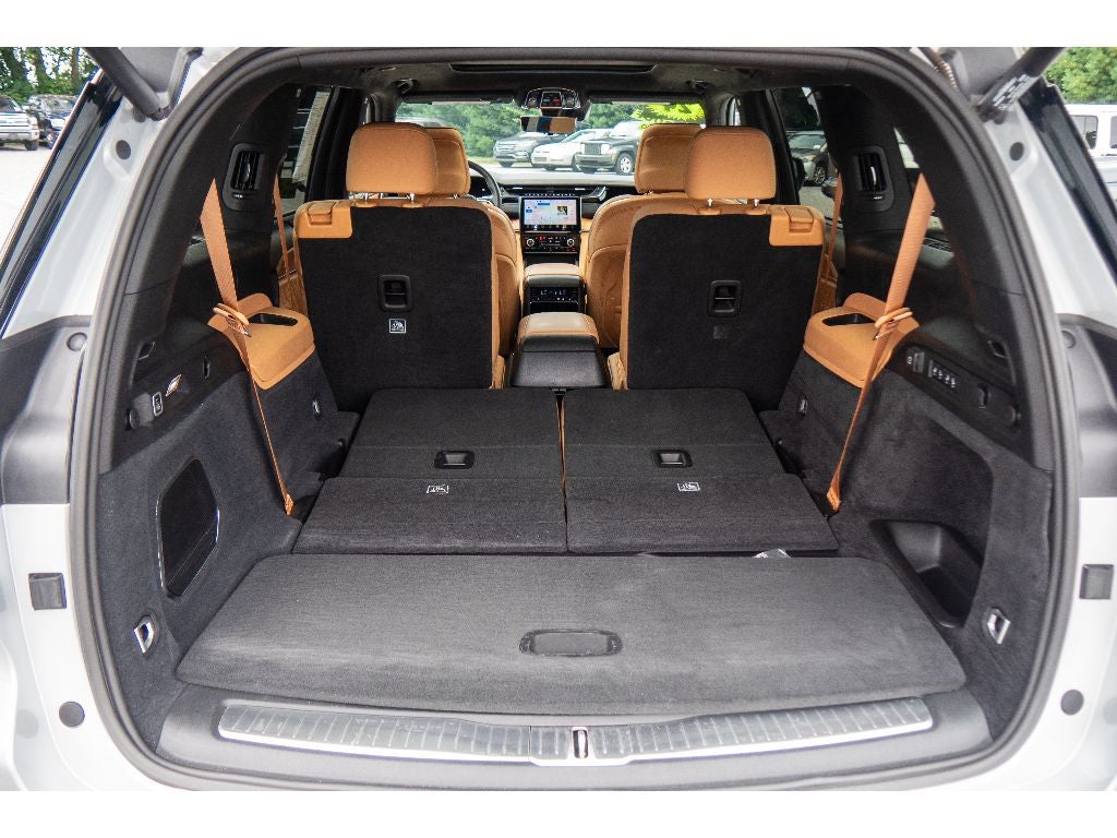 2024 Jeep Grand Cherokee L Summit Reserve
