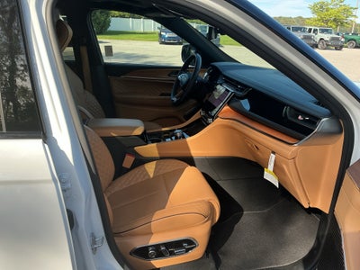 2025 Jeep Grand Cherokee L Summit Reserve