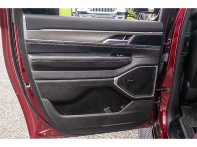 2024 Jeep Wagoneer L Series II Carbide