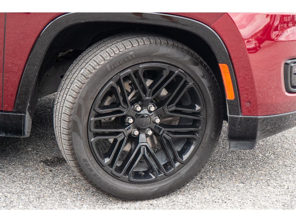 2024 Jeep Wagoneer L Series II Carbide