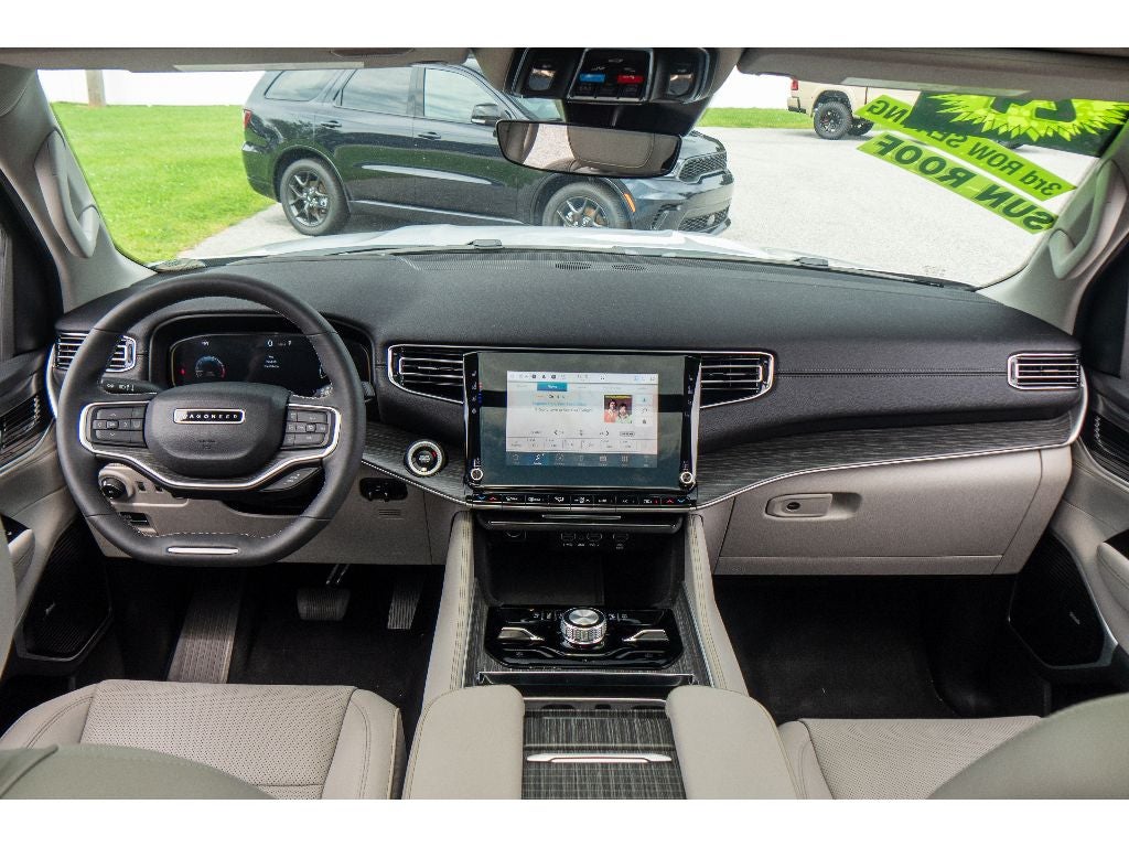 2024 Jeep Wagoneer L Series III
