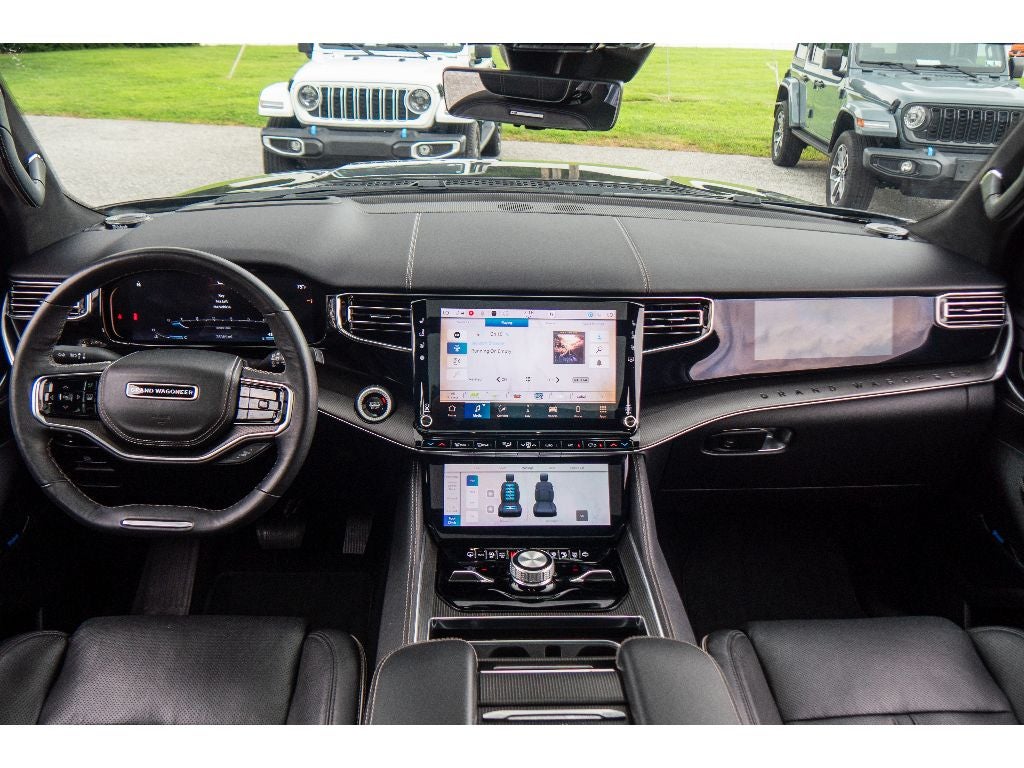 2025 Jeep Grand Wagoneer L Series II Obsidian