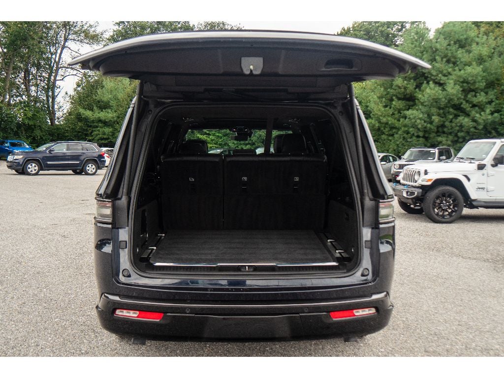2025 Jeep Grand Wagoneer L Series II Obsidian