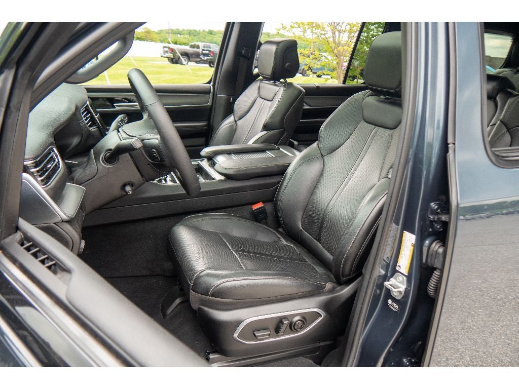 2023 Jeep Wagoneer Series I