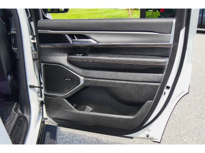 2024 Jeep Wagoneer Series II Carbide