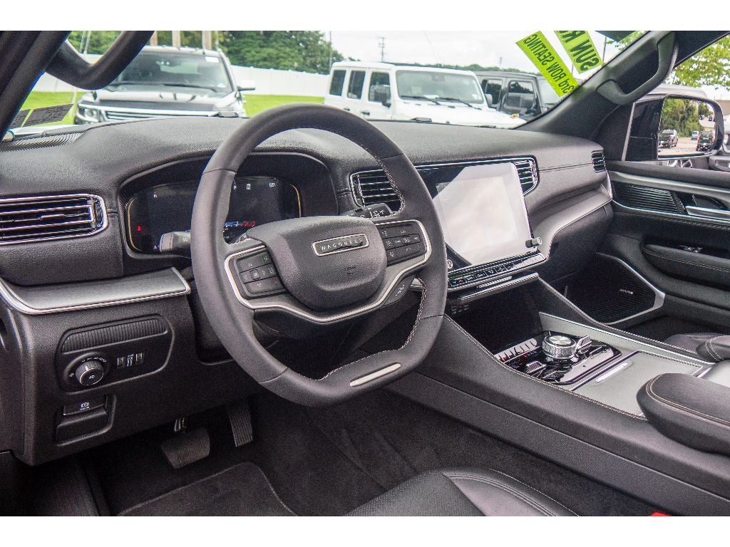 2025 Jeep Wagoneer Series II Carbide
