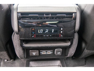 2025 Jeep Wagoneer Series II Carbide