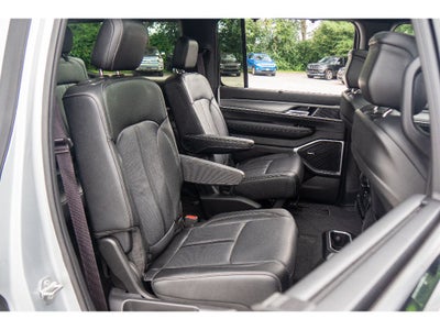 2025 Jeep Wagoneer Series II Carbide