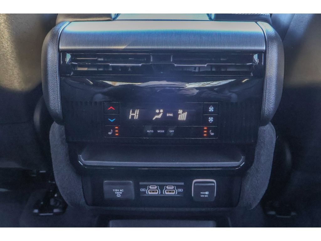 2025 Jeep Wagoneer Series II Carbide