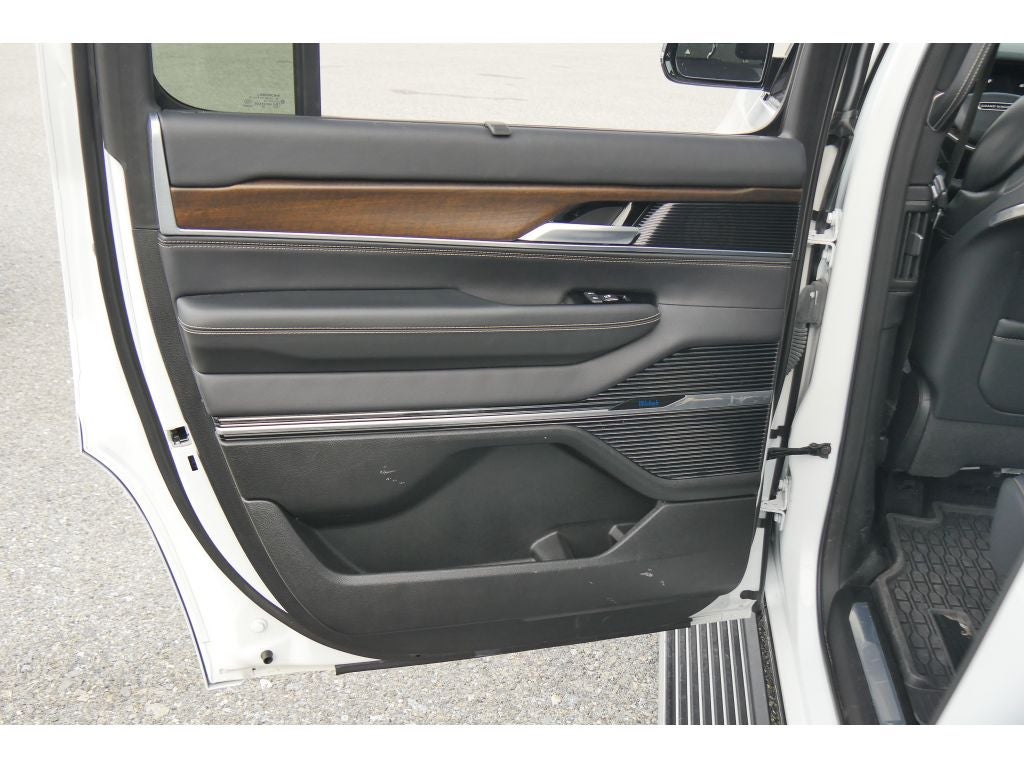 2024 Jeep Grand Wagoneer Series I