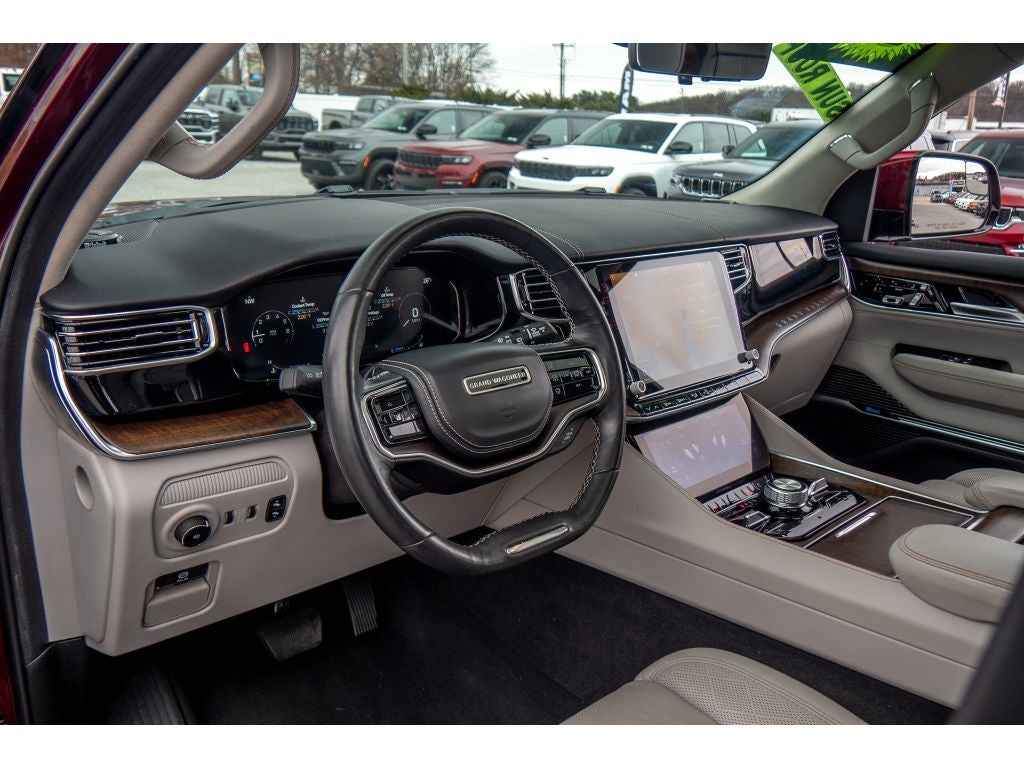 2022 Jeep Grand Wagoneer Series II