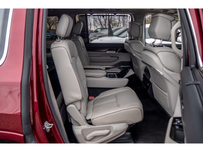 2022 Jeep Grand Wagoneer Series II