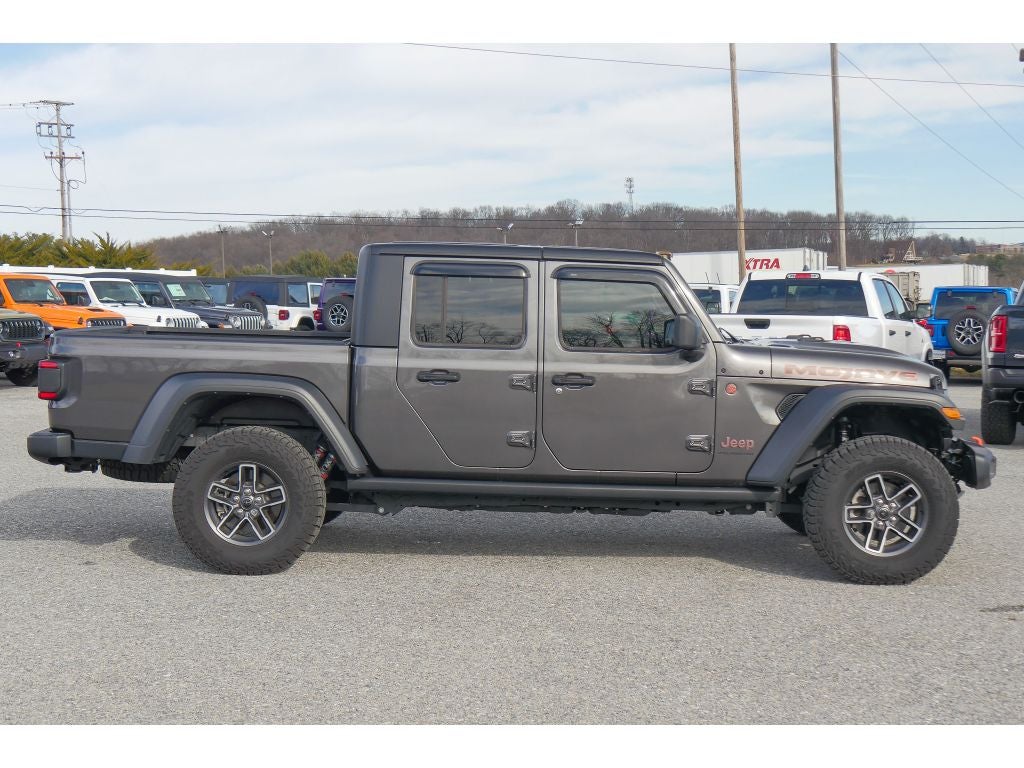 2024 Jeep Gladiator Mojave